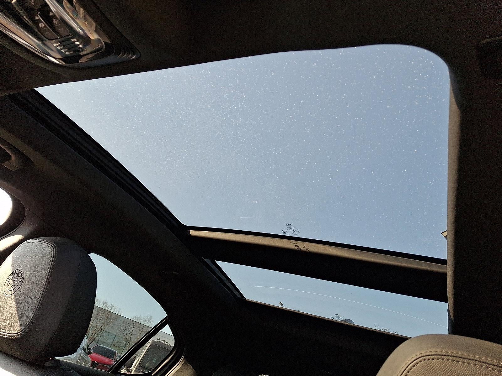 2023 Alfa Romeo Stelvio Veloce AWD