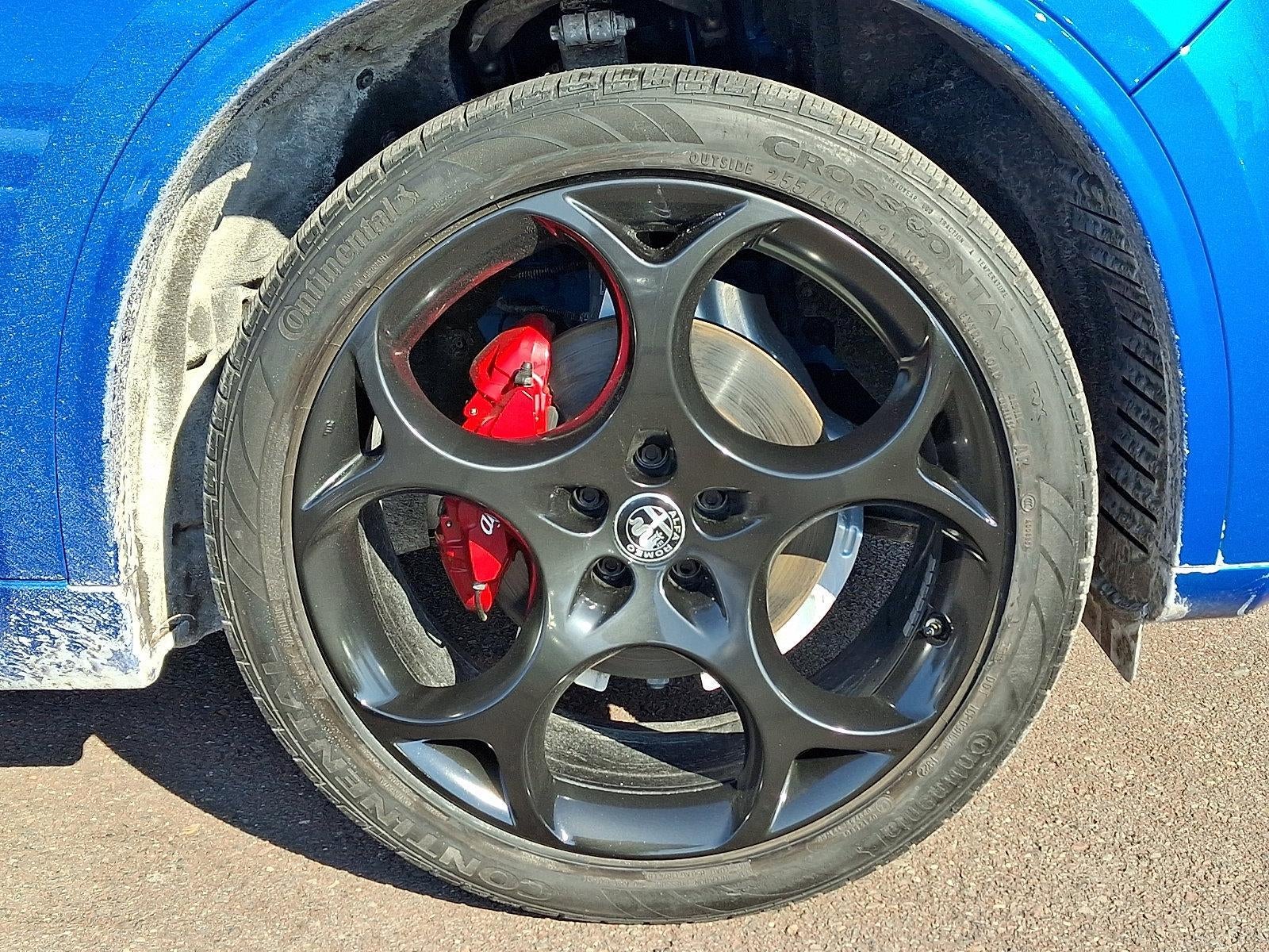 2023 Alfa Romeo Stelvio Veloce AWD