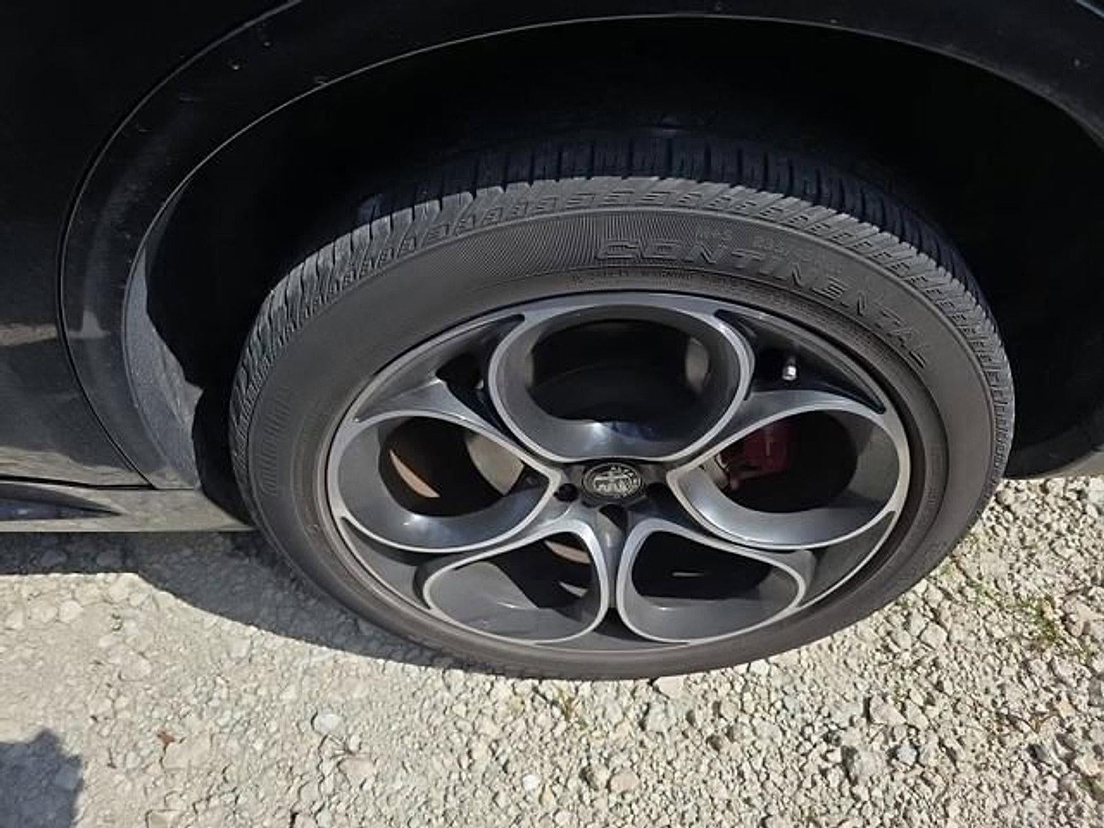 2022 Alfa Romeo Stelvio Veloce AWD