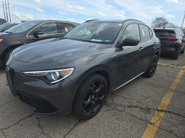 2023 Alfa Romeo Stelvio Veloce AWD