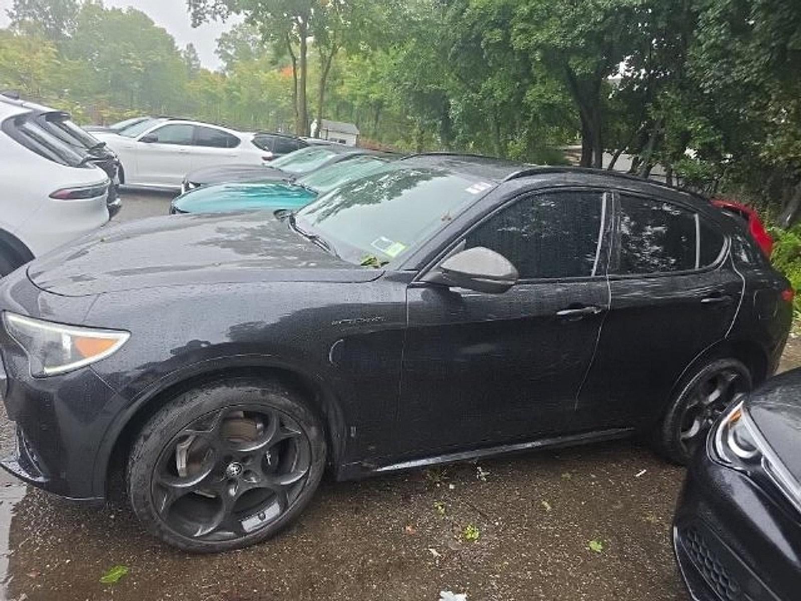 2023 Alfa Romeo Stelvio Estrema AWD