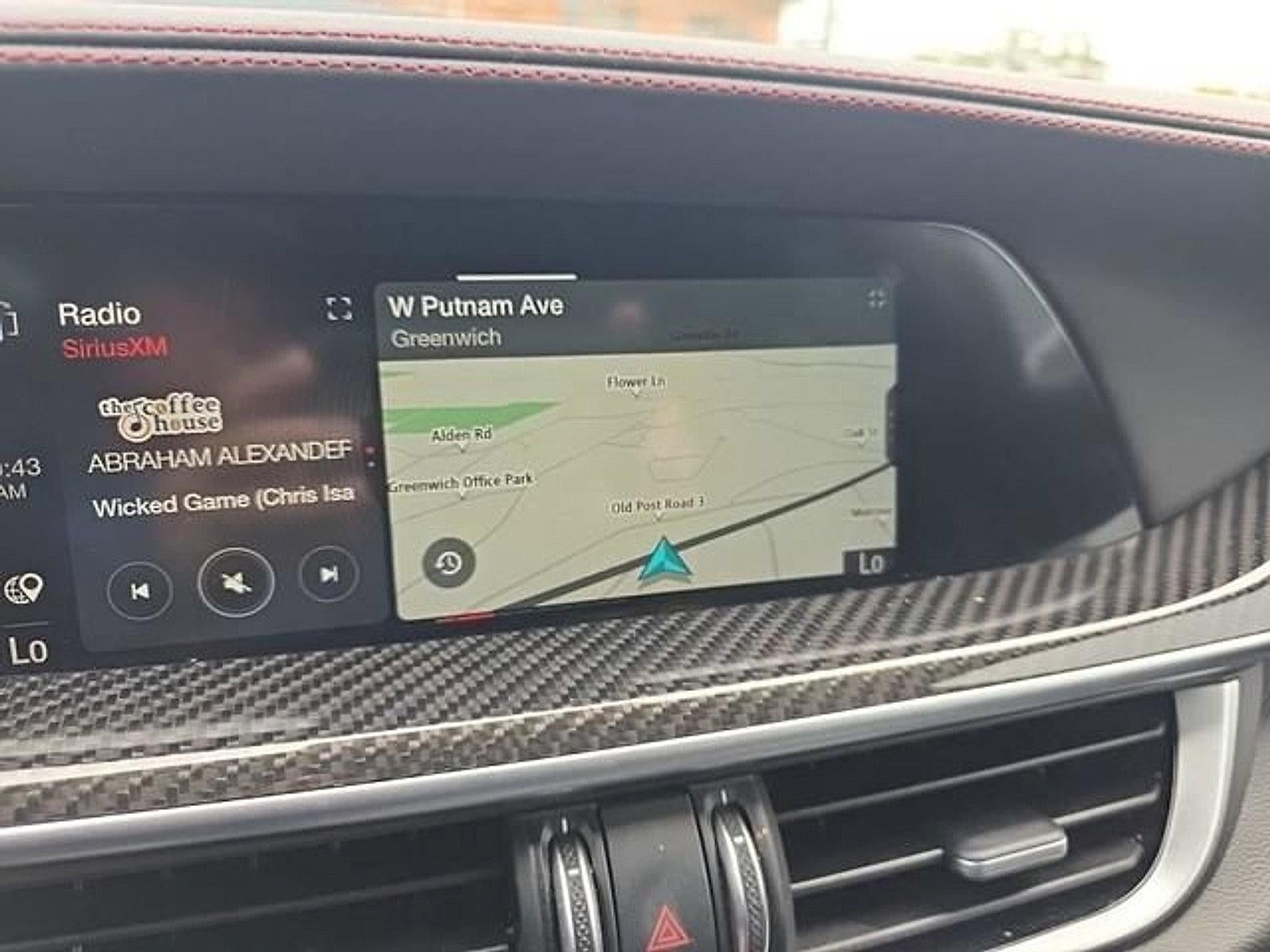 2023 Alfa Romeo Stelvio Estrema AWD