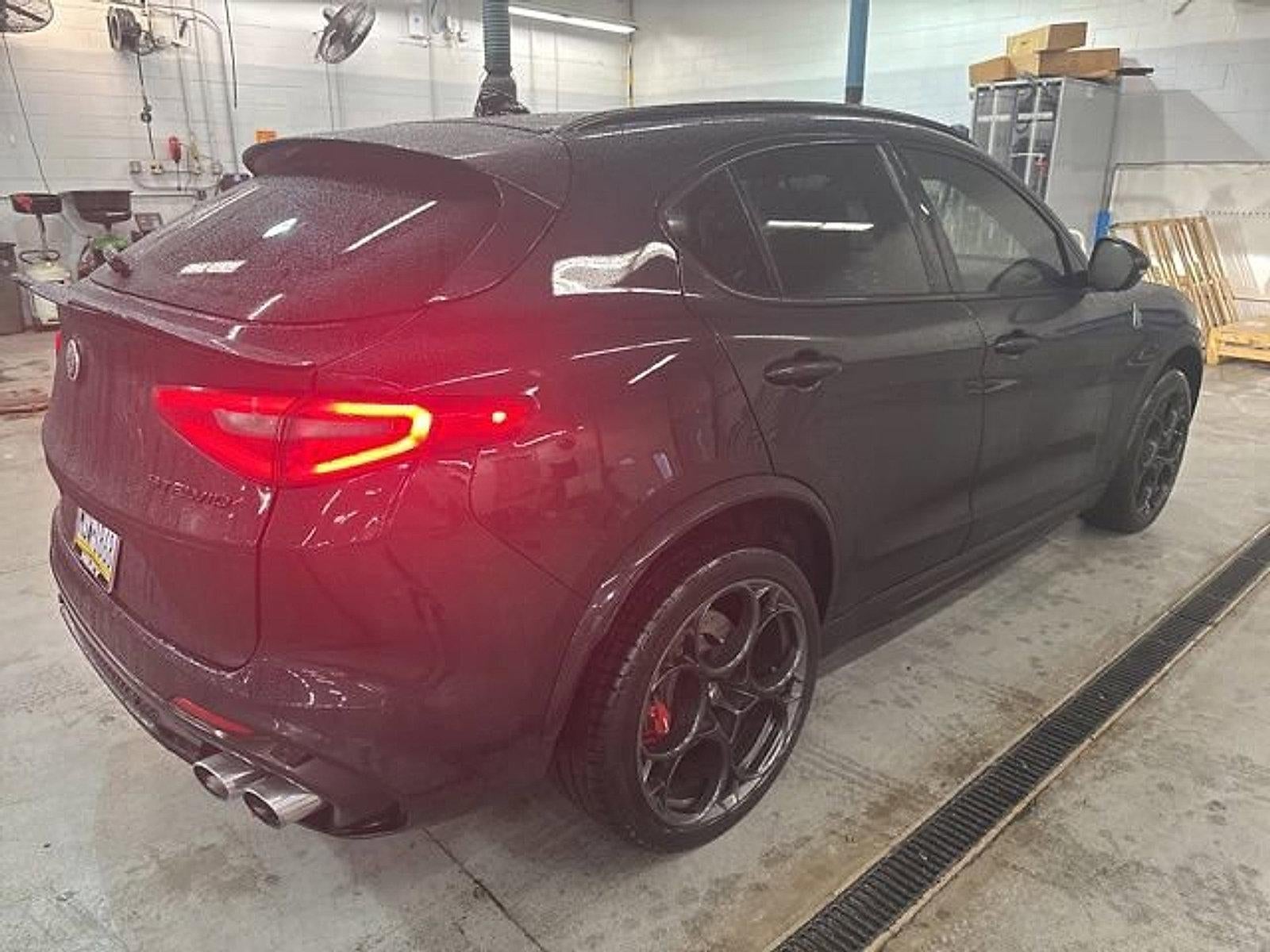 2023 Alfa Romeo Stelvio Quadrifoglio AWD