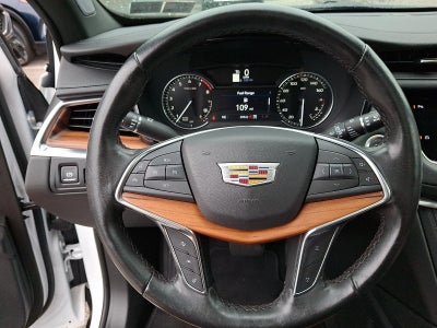 2023 Cadillac XT5 AWD 4dr Premium Luxury