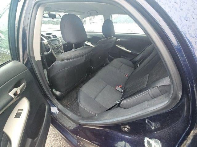 2013 Toyota Corolla 4dr Sdn Auto S (Natl)