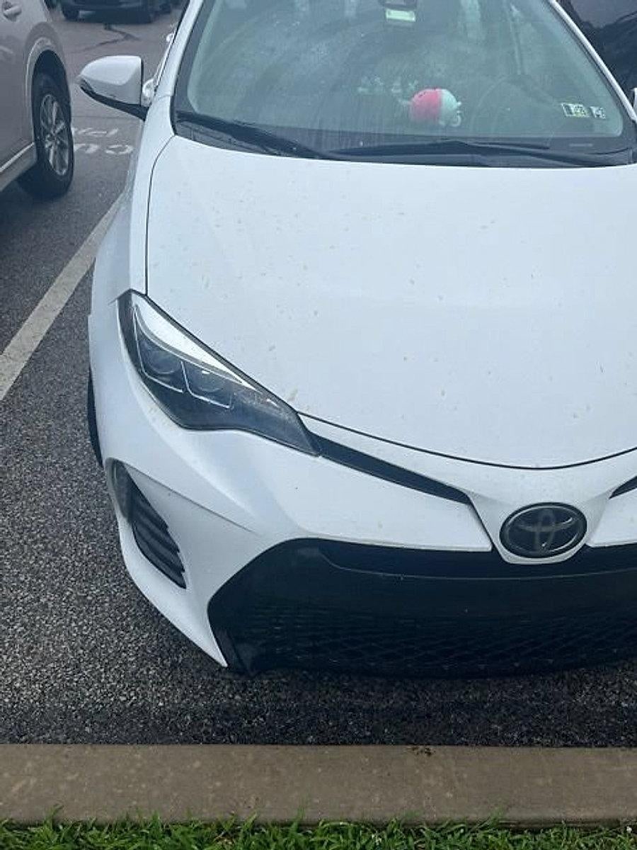 2018 Toyota Corolla SE CVT (Natl)