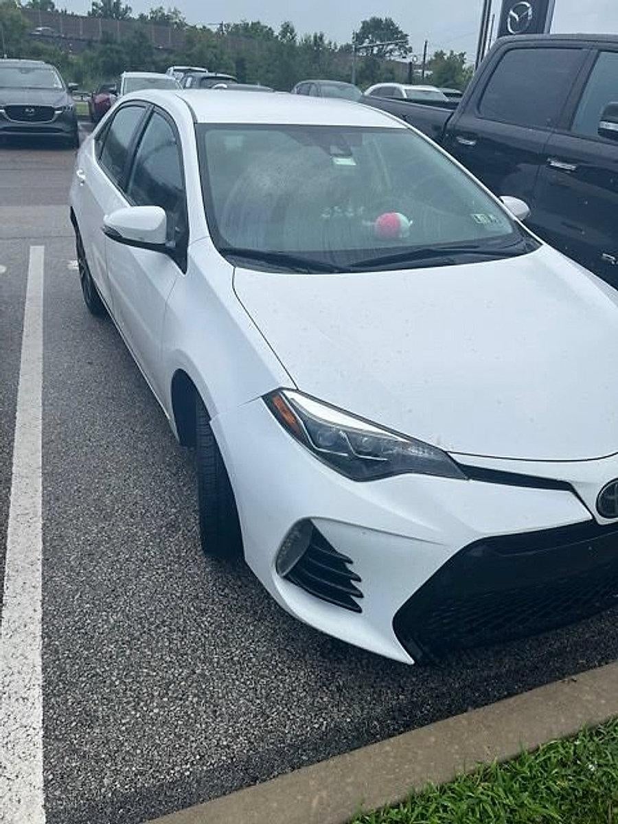 2018 Toyota Corolla SE CVT (Natl)
