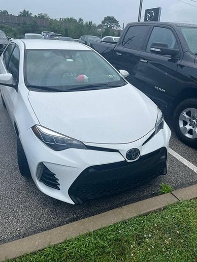 2018 Toyota Corolla SE CVT (Natl)