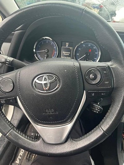 2018 Toyota Corolla SE CVT (Natl)