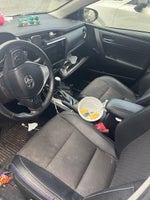 2018 Toyota Corolla SE CVT (Natl)