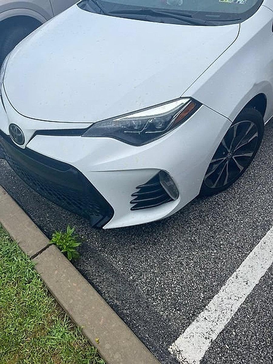 2018 Toyota Corolla SE CVT (Natl)