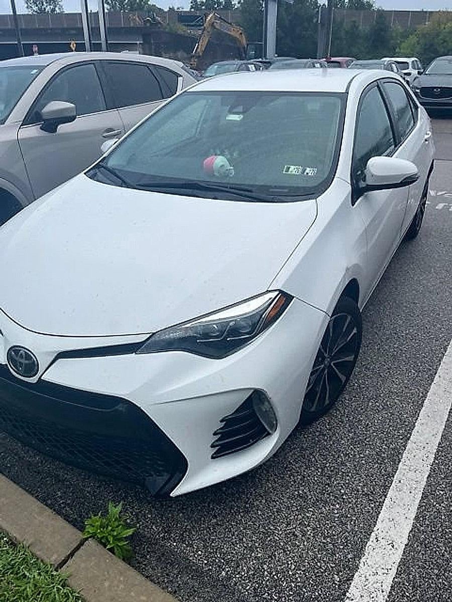 2018 Toyota Corolla SE CVT (Natl)