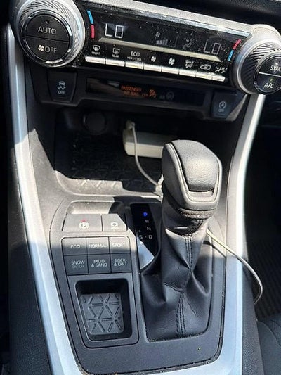 2021 Toyota RAV4 XLE AWD (Natl)