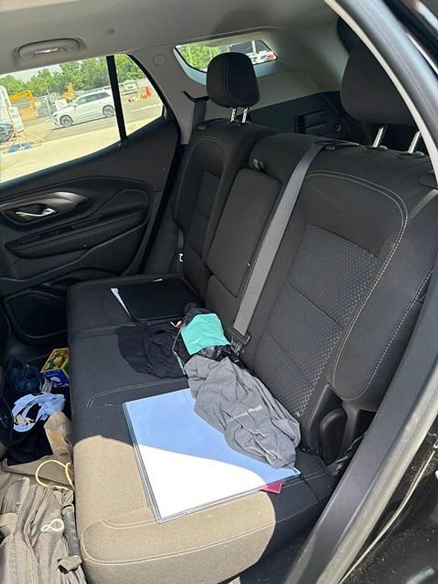 2023 GMC Terrain FWD 4dr SLE