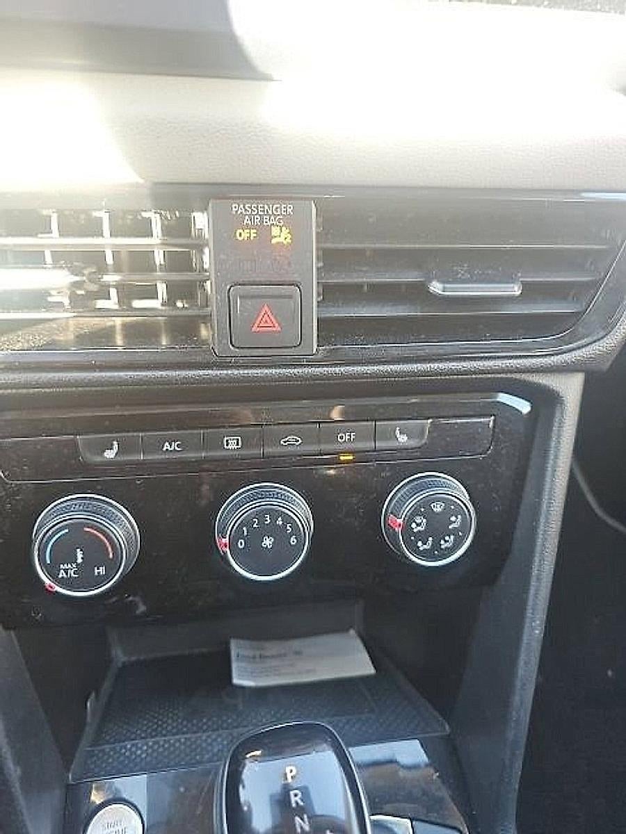 2023 Volkswagen Taos SE 4MOTION *Ltd Avail*
