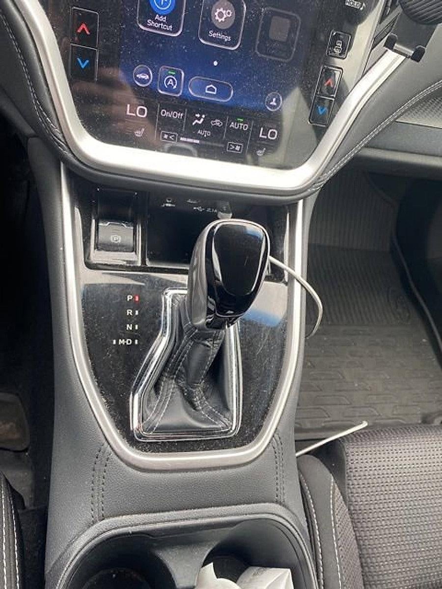 2022 Subaru Outback Premium CVT