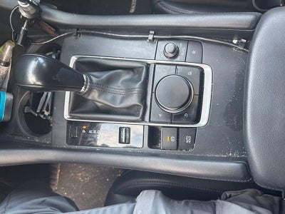 2022 Mazda Mazda3 Hatchback Select Auto FWD
