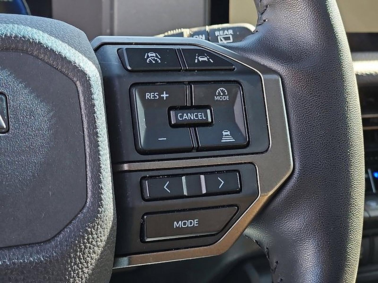 2025 Toyota Land Cruiser 4WD (Natl)