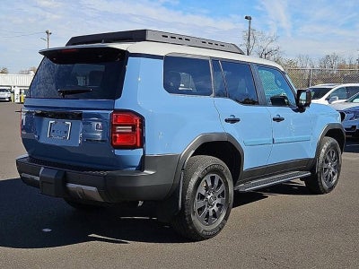 2025 Toyota Land Cruiser 4WD (Natl)