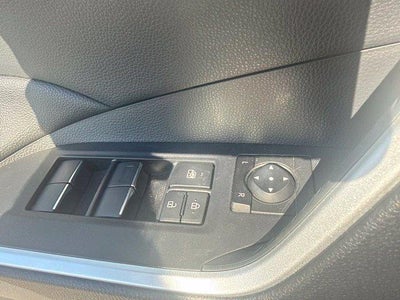 2025 Toyota RAV4 Hybrid XLE Premium AWD (Natl)