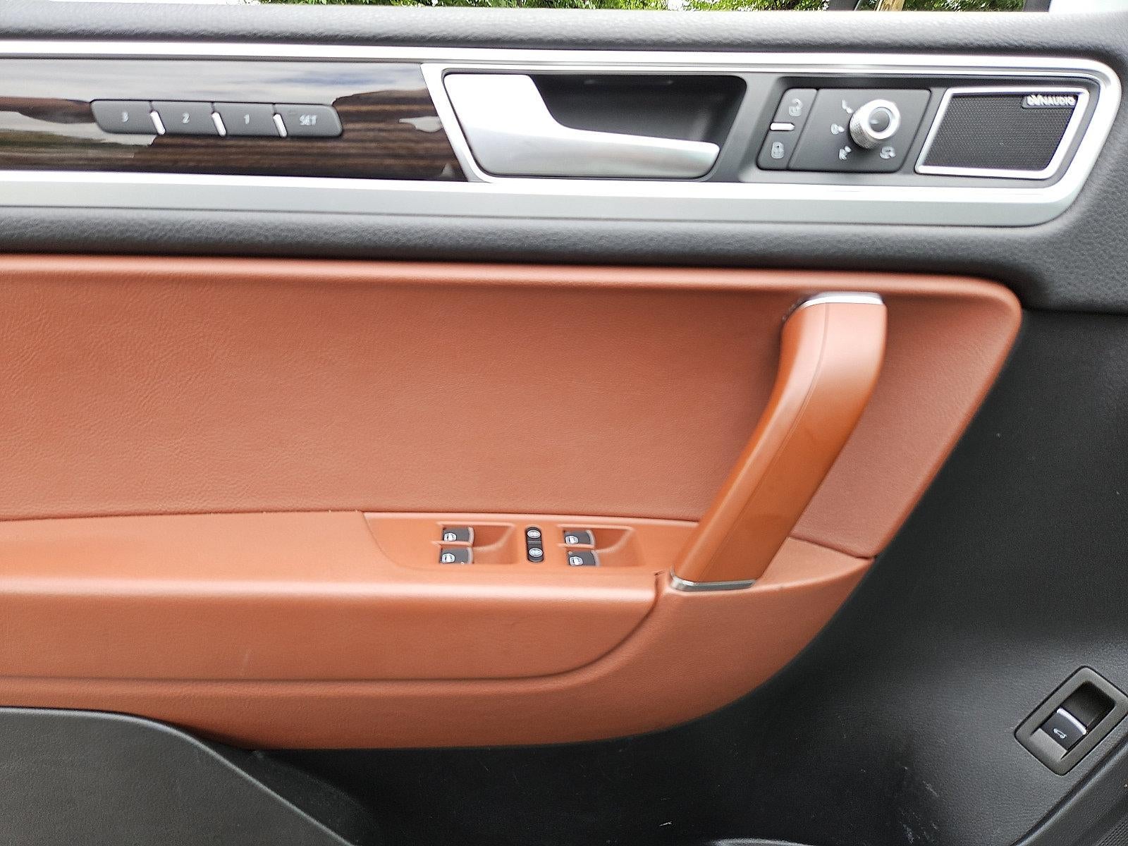 2017 Volkswagen Touareg V6 Executive
