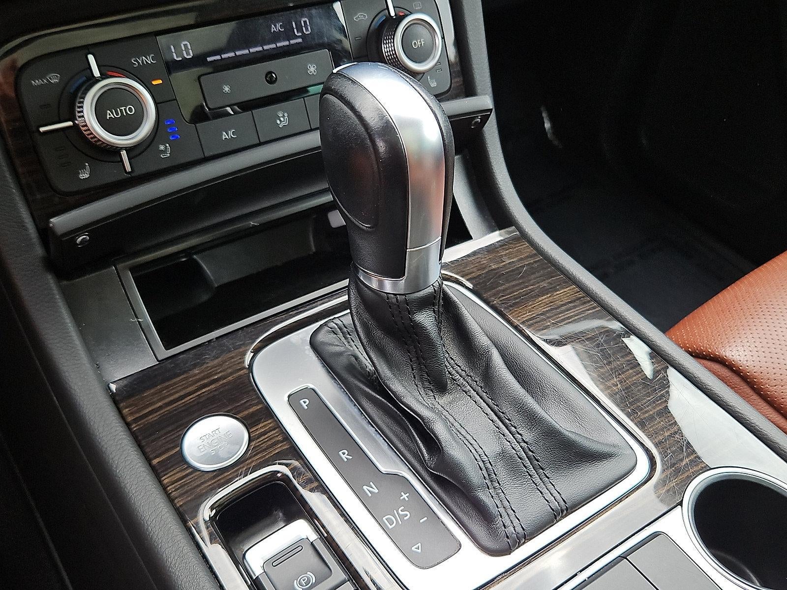 2017 Volkswagen Touareg V6 Executive