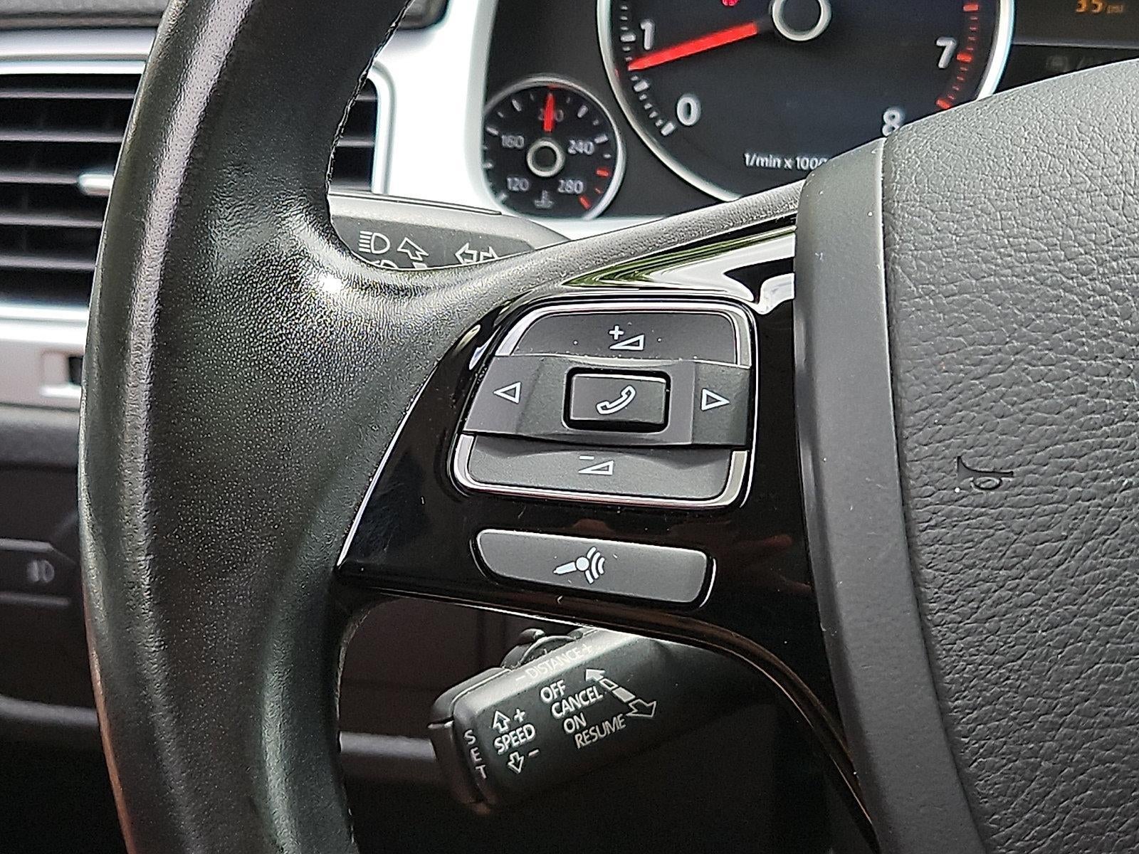 2017 Volkswagen Touareg V6 Executive