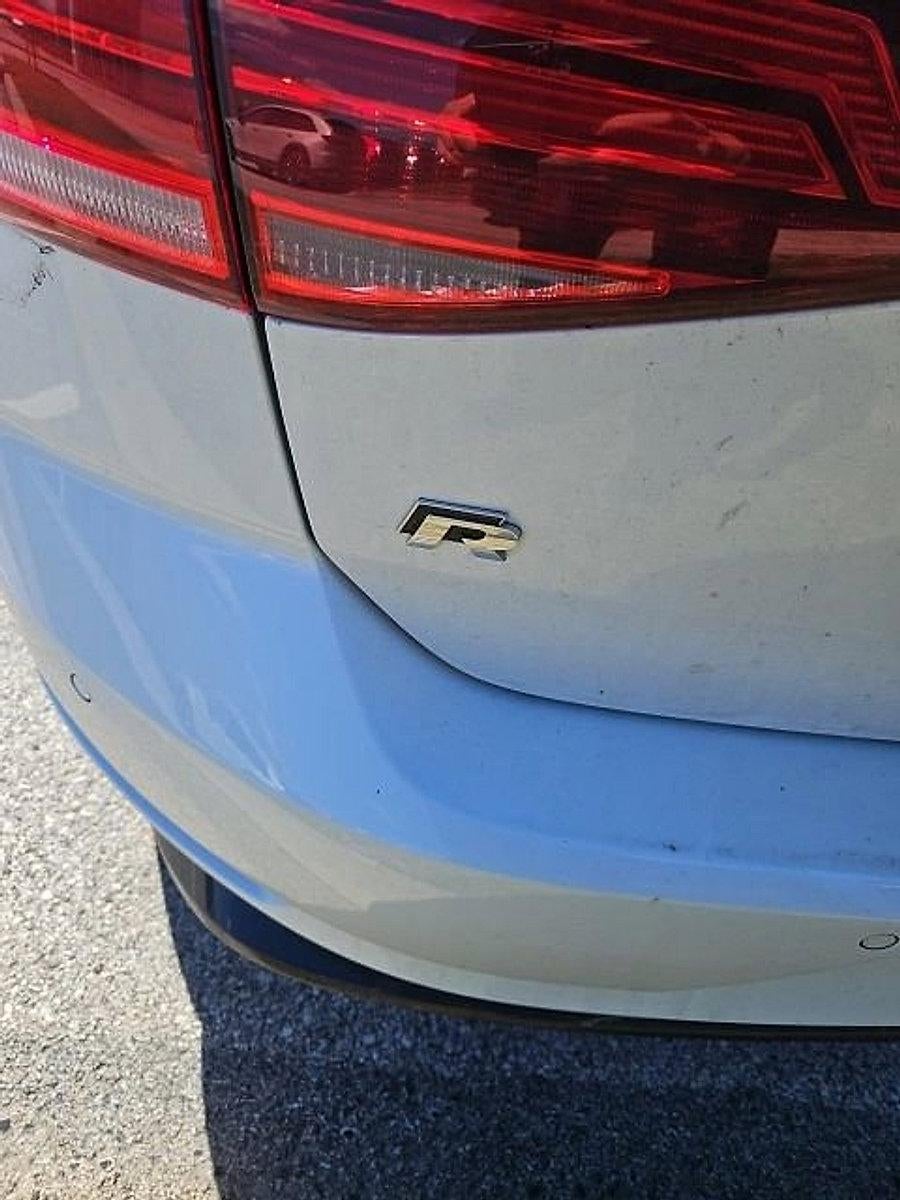 2018 Volkswagen Golf R 2.0T DSG w/DCC/Nav