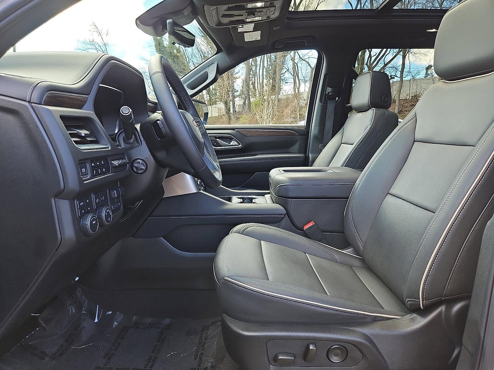 2024 Chevrolet Suburban 4WD Premier