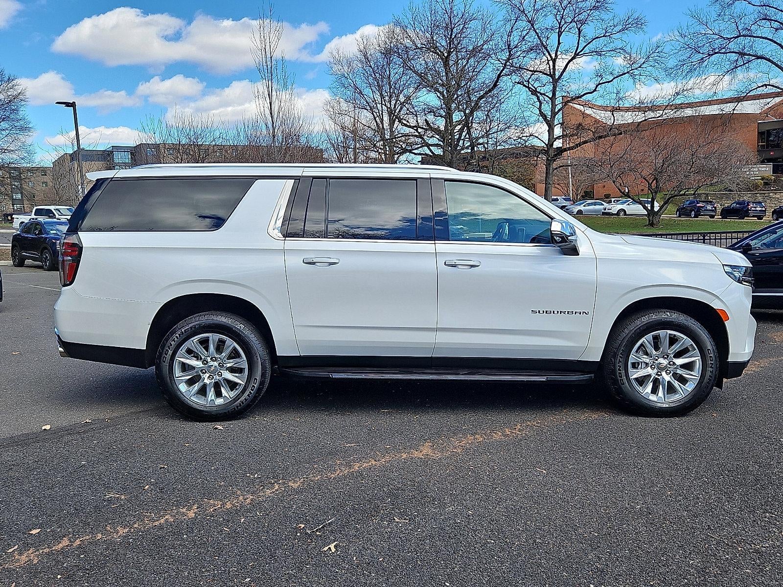 2024 Chevrolet Suburban 4WD Premier