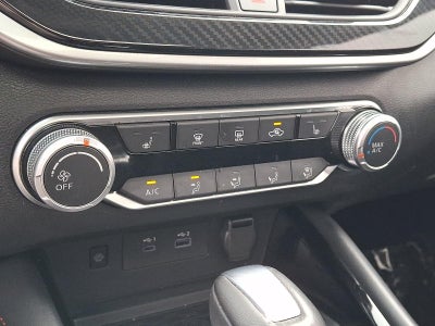 2024 Nissan Altima SR
