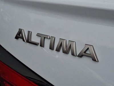 2024 Nissan Altima SR