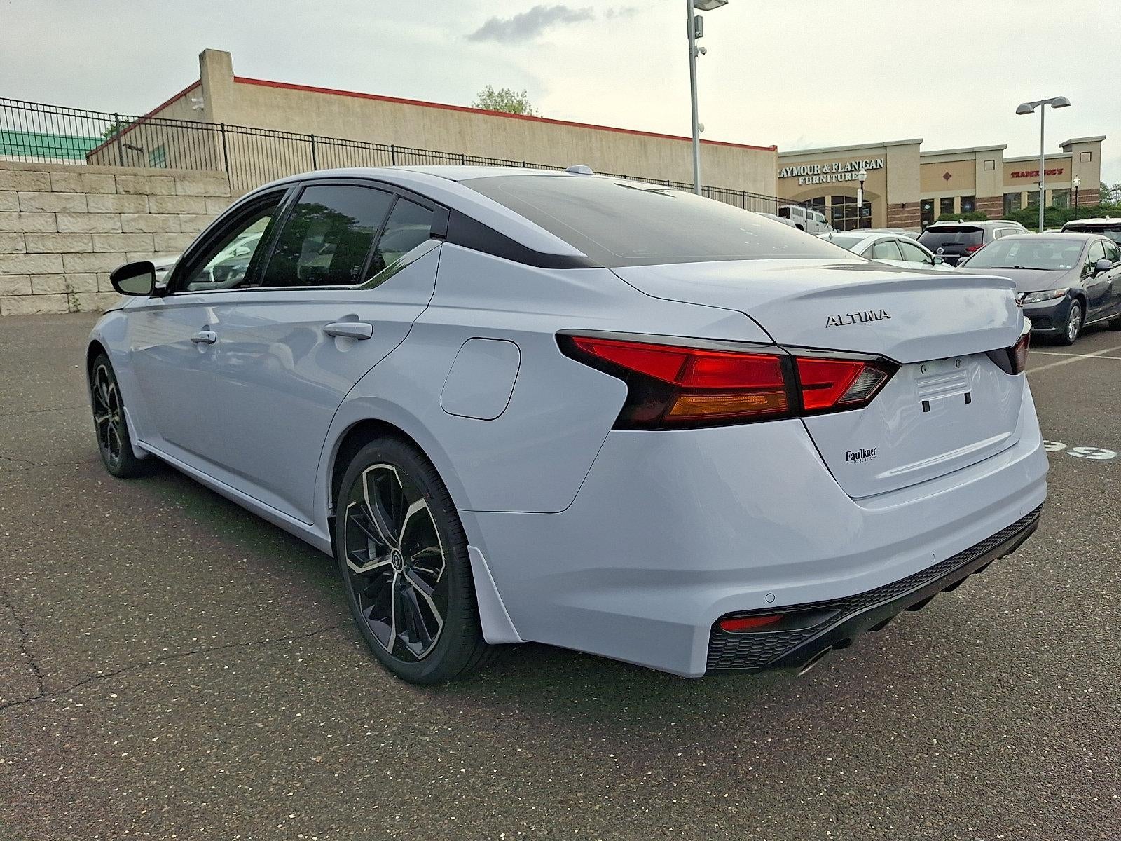 2024 Nissan Altima SR