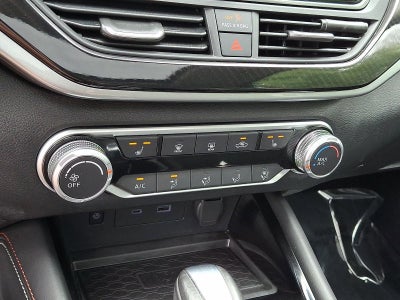 2024 Nissan Altima SR
