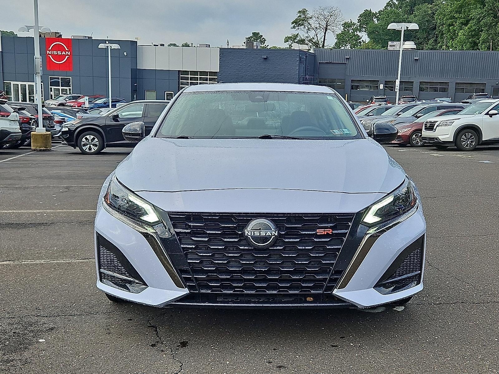 2023 Nissan Altima SR