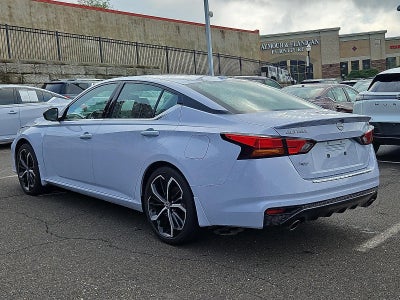 2023 Nissan Altima SR