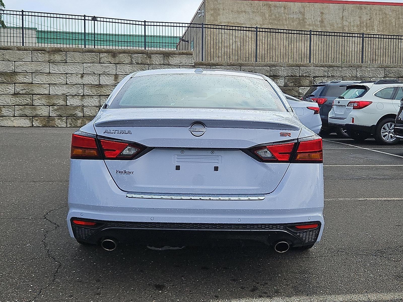 2023 Nissan Altima SR