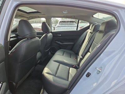 2023 Nissan Altima SR