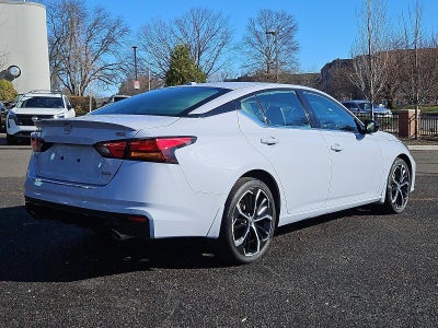 2023 Nissan Altima SR