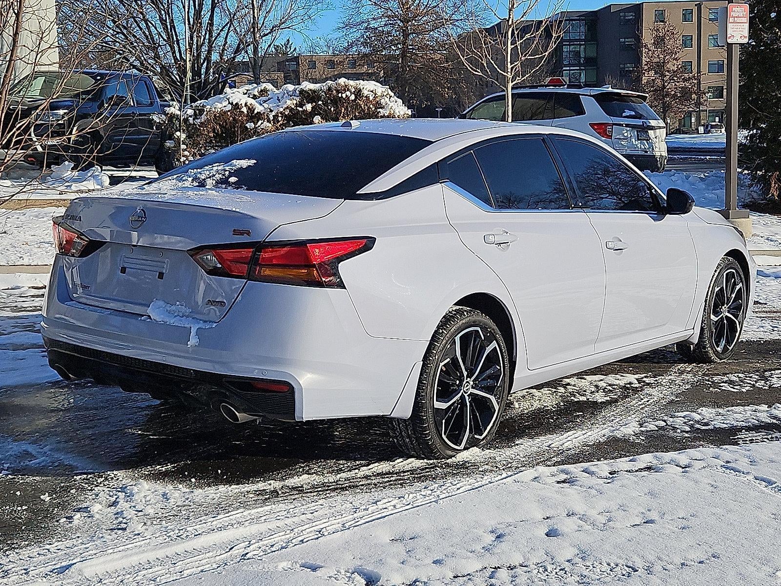 2024 Nissan Altima SR