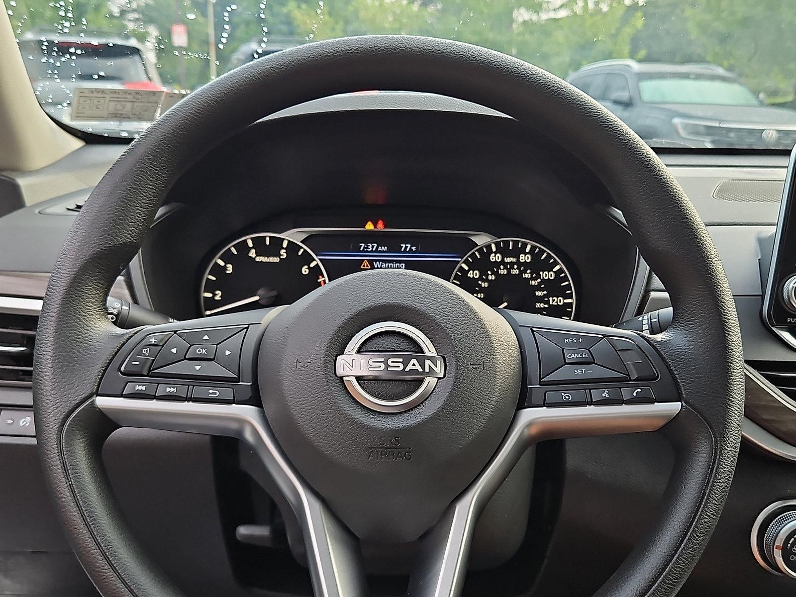 2023 Nissan Altima SV