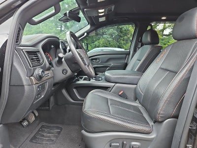 2024 Nissan TITAN Crew Cab PRO-4X®