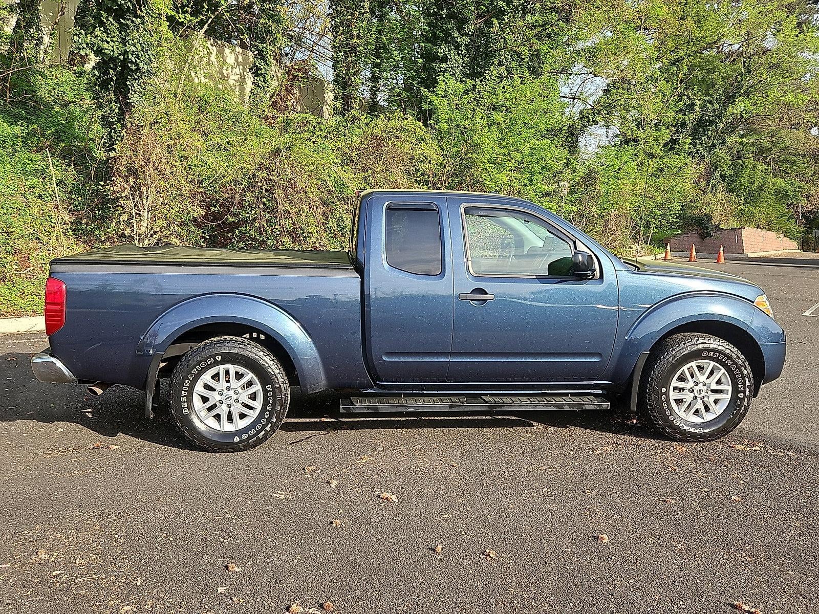 2017 Nissan Frontier SV V6 KING CAB®