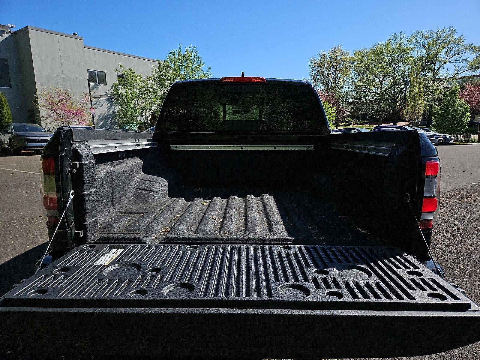 2023 Nissan Frontier Crew Cab PRO-4X®