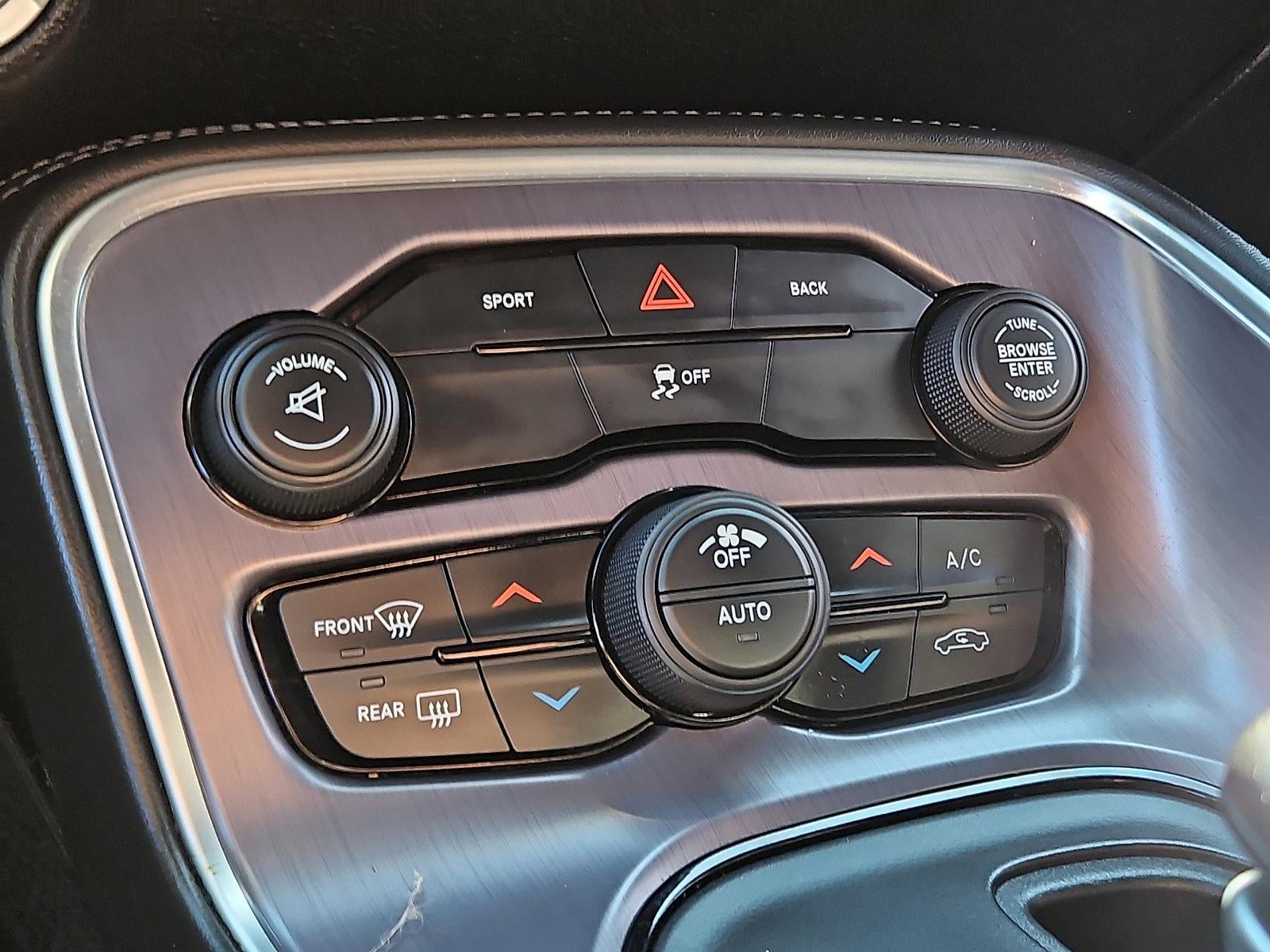 2016 Dodge Challenger 2dr Cpe SXT