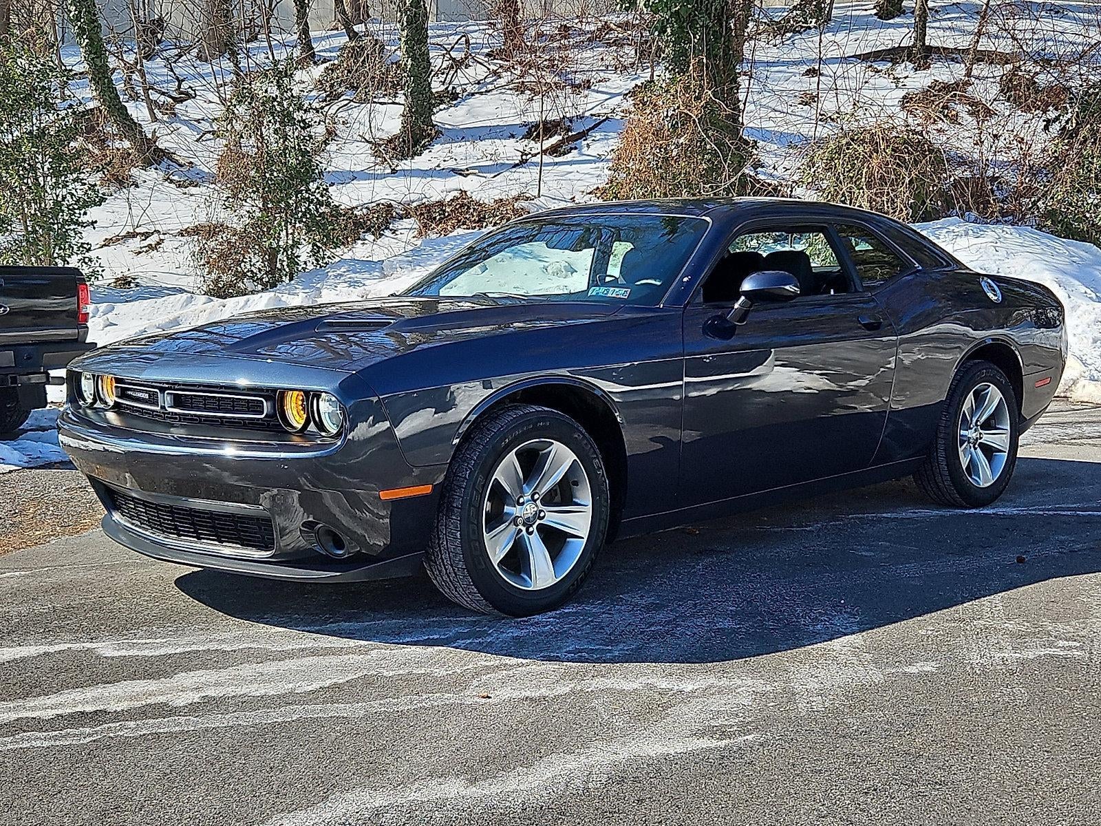 2016 Dodge Challenger 2dr Cpe SXT