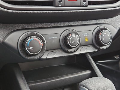 2024 Kia Forte LXS IVT