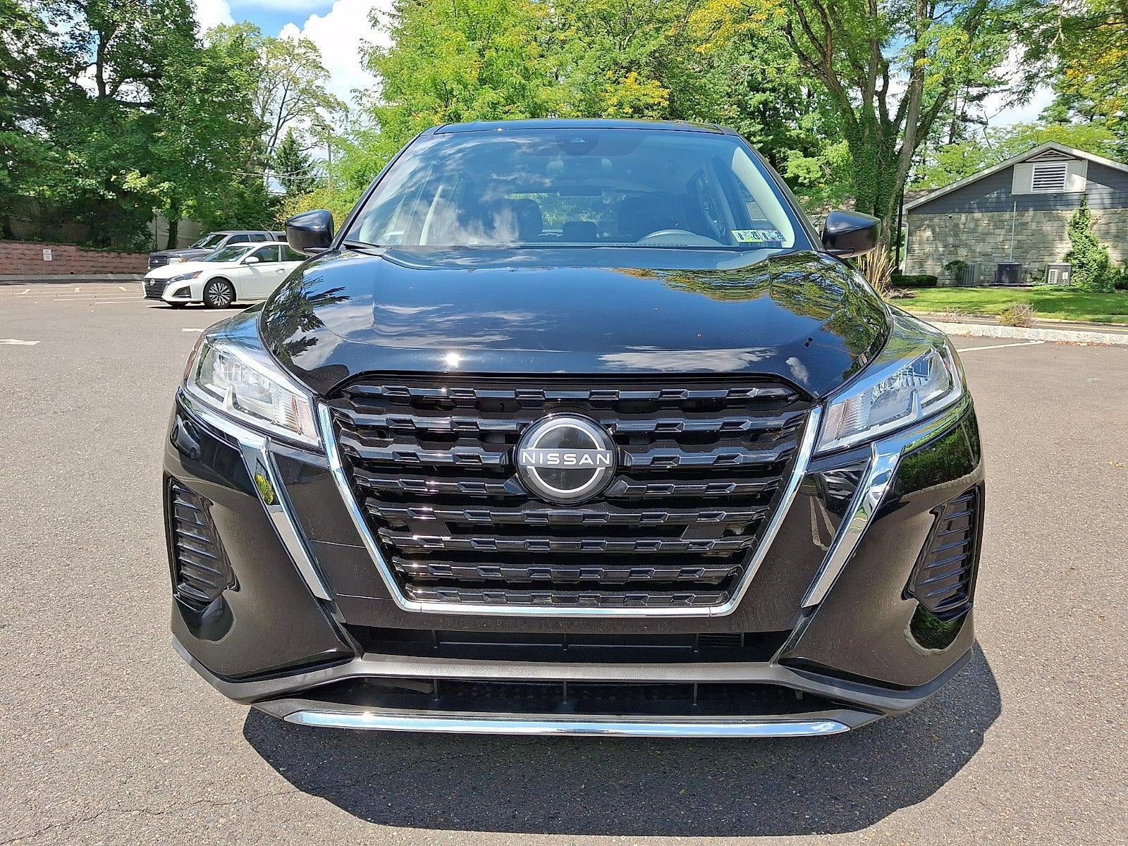 2023 Nissan Kicks S