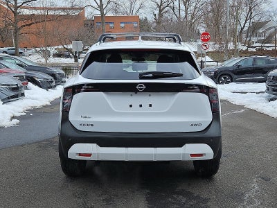 2025 Nissan Kicks SV