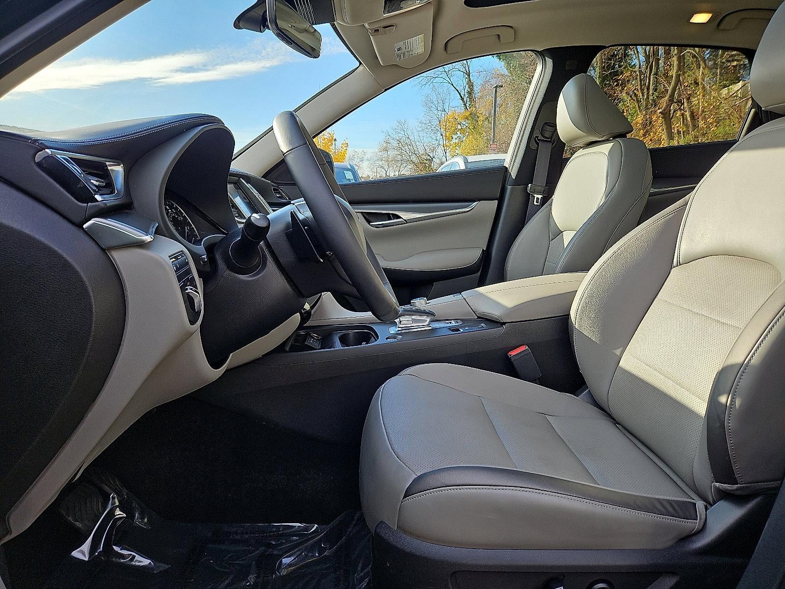 2023 INFINITI QX50 LUXE AWD